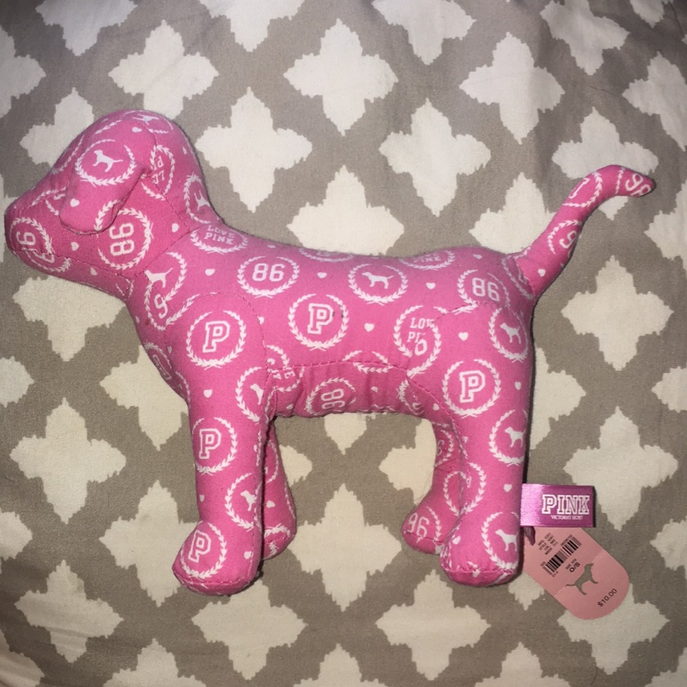 VS PINK Dog